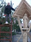 rzeźba w drewnie kapliczka Maryja